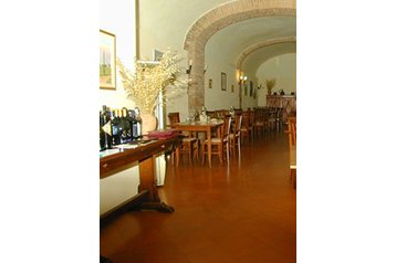 Отель Monteroni d'Arbia 6